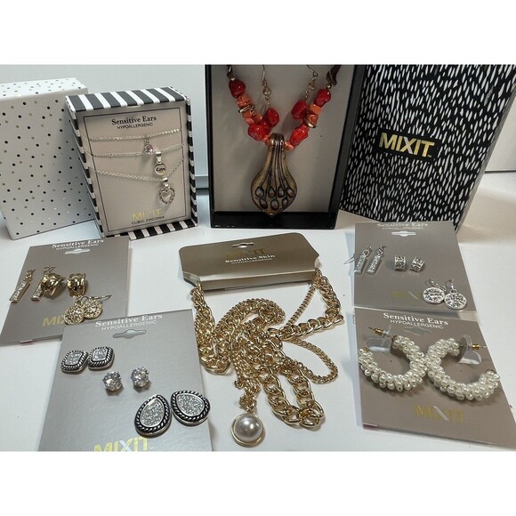 Mix It Jewelry Earring & Necklace Lot All New - Picture 1 of 15